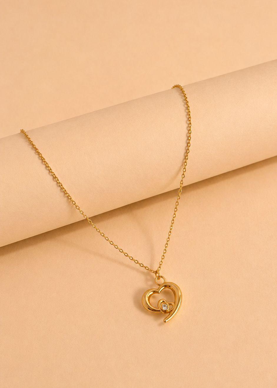 Sparkling Heart Swirl Necklace