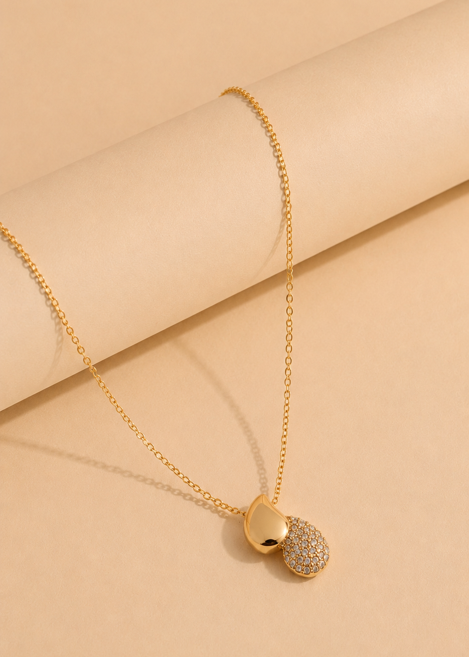 Two Tone Drop Cluster Necklace