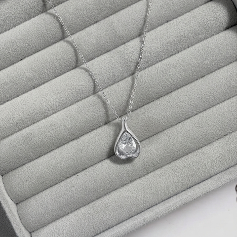 Silver Dew Heart
