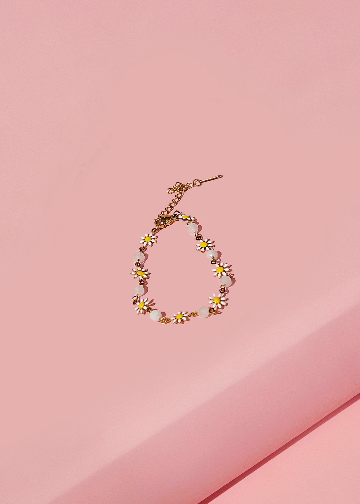 Daisy Beaded Bracelet