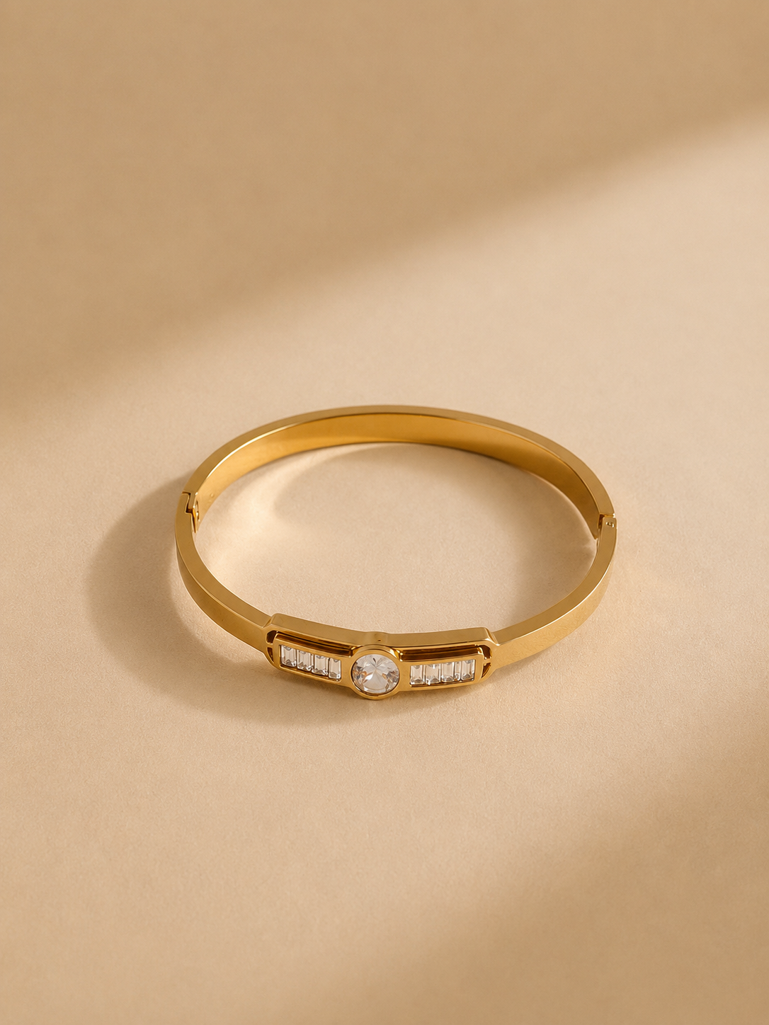 Deco Baguette Gold Bangle