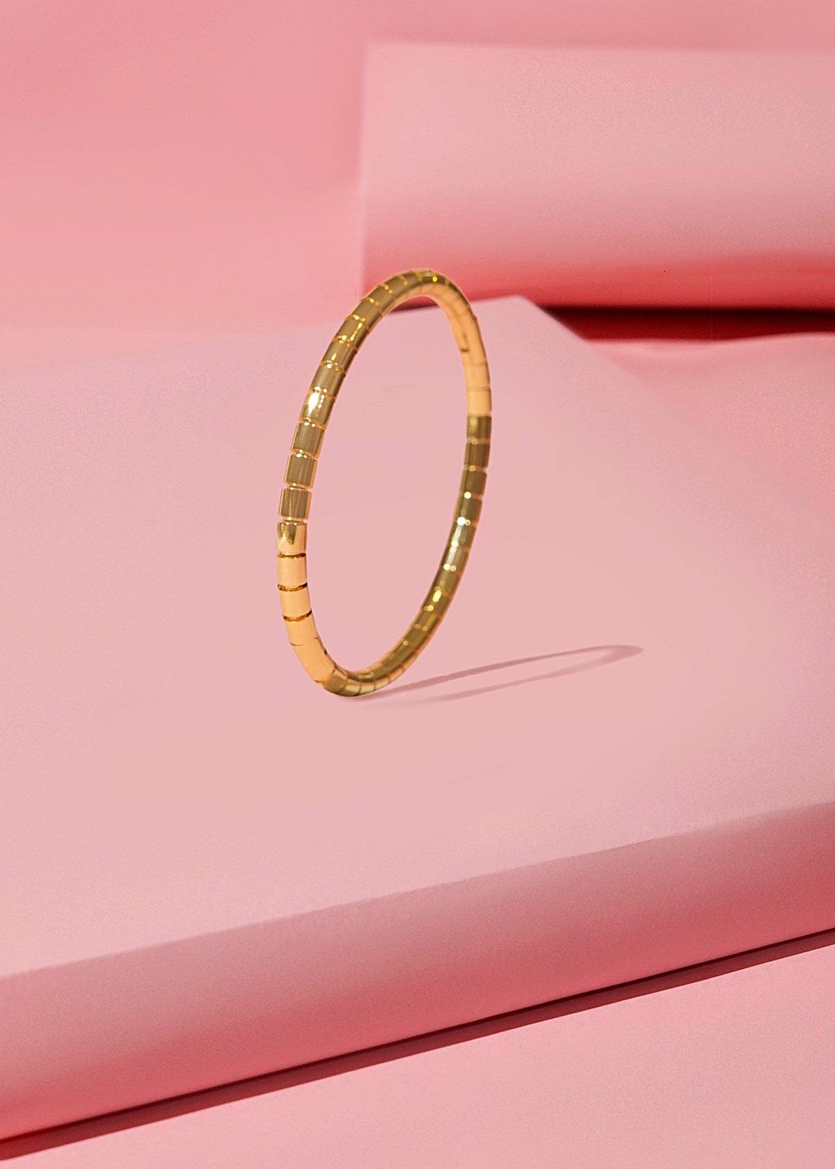 Smooth Segmented Band